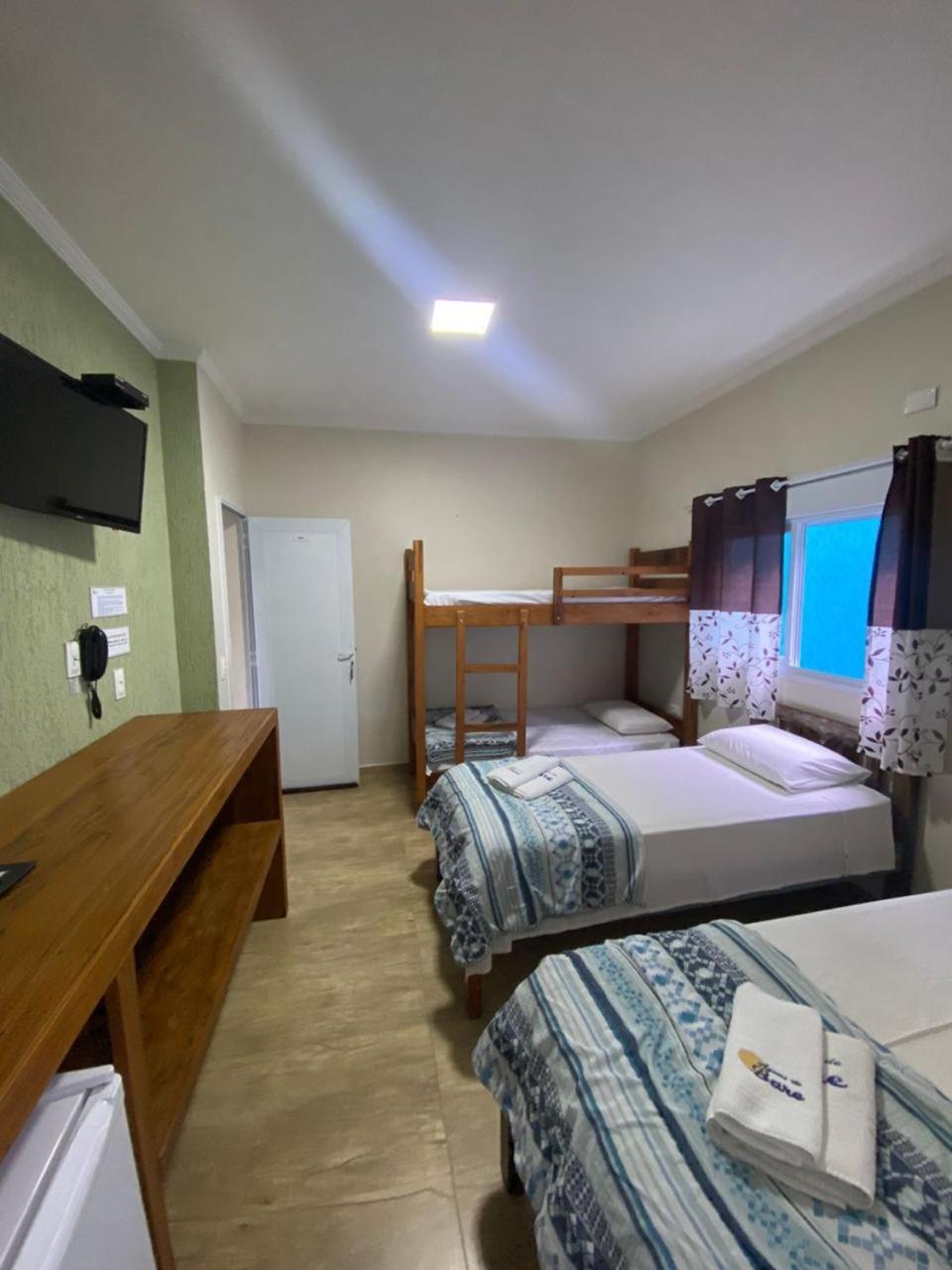 Residencial Aguas De Bare Hotel Sao Sebastiao  Exterior photo