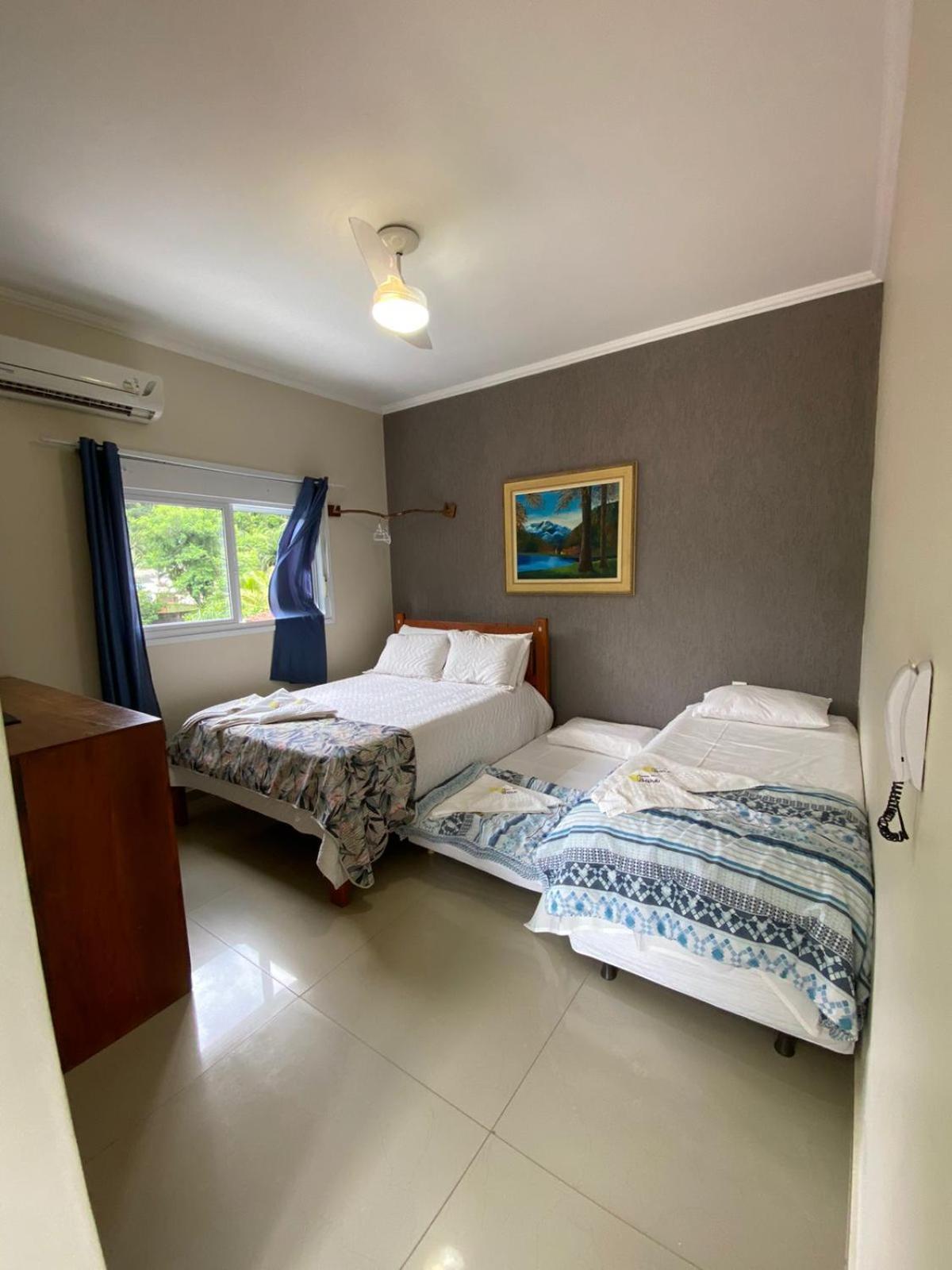 Residencial Aguas De Bare Hotel Sao Sebastiao  Exterior photo