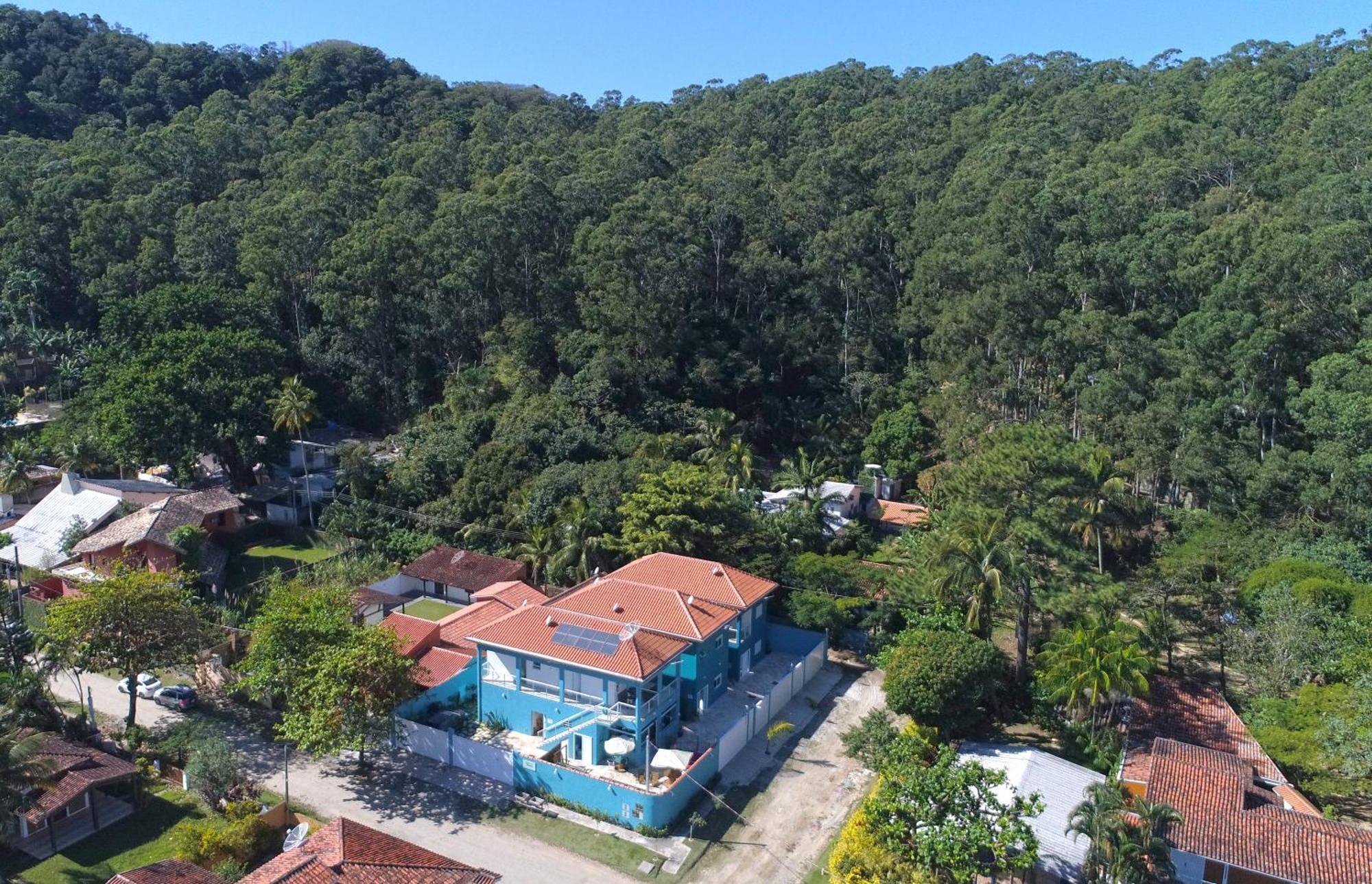 Residencial Aguas De Bare Hotel Sao Sebastiao  Exterior photo